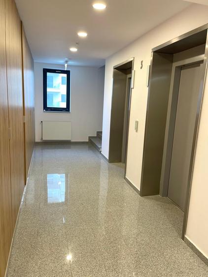 Apartament cu 3 camere decomandat în Nord