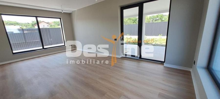 Casă cu 4 camere cu Teren 394 Mp în Miroslava