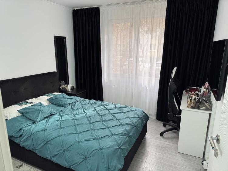 Apartament 3 camere decomandat Sector 2 - 3