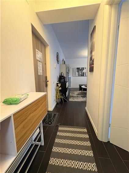 Apartament cu 2 camere decomandat, mobilat în Exterior Est