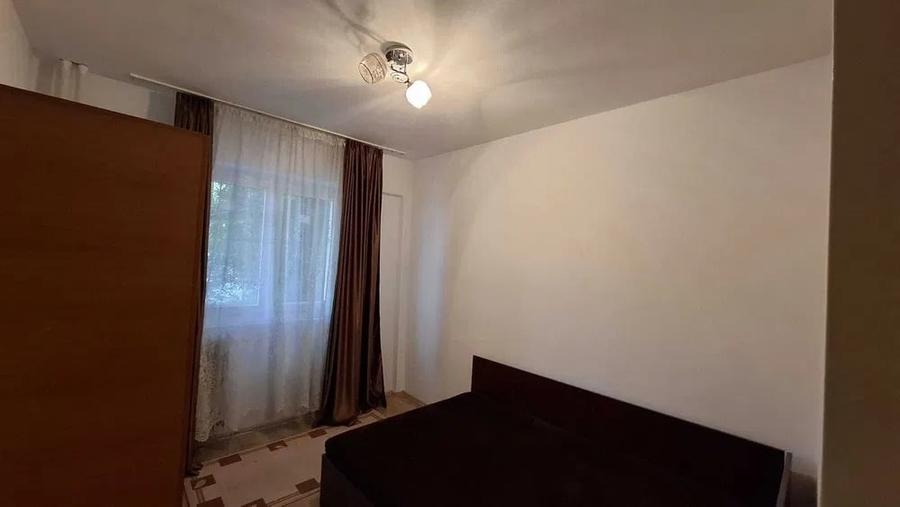 Apartament cu 2 camere semidecomandat, mobilat în Berceni