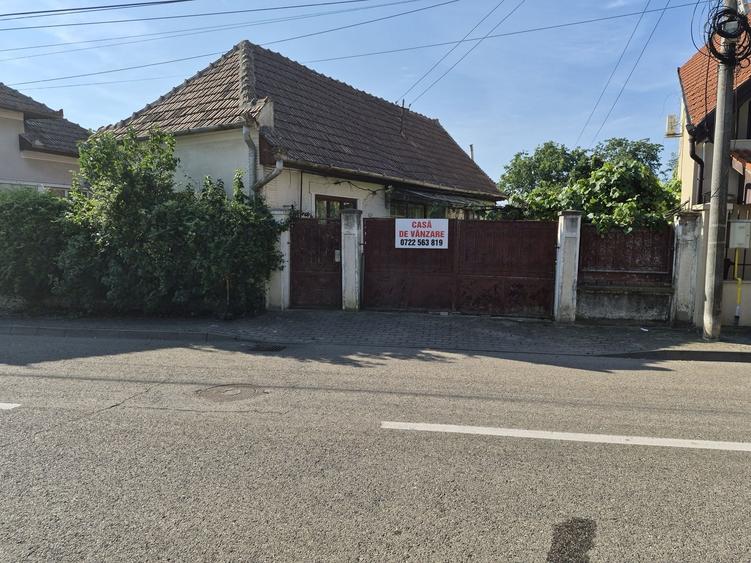 Casă cu 3 camere în Central