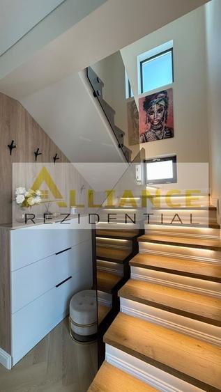 Casă individuală cu 4 camere decomandat cu Teren 300 Mp în Berceni