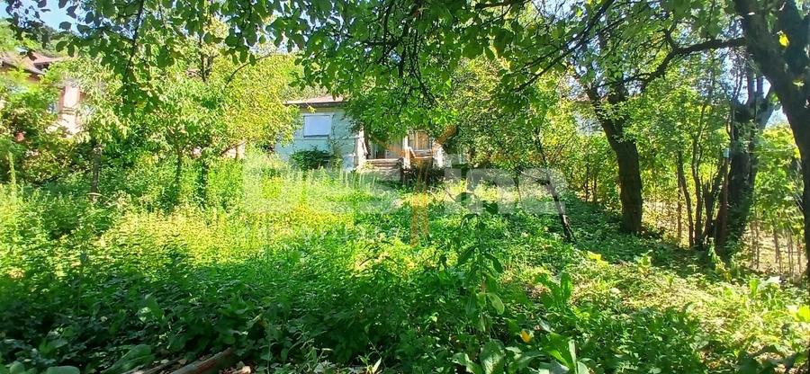 Teren Construcții intravilan de 3015 mp, în Mălăeștii de Sus