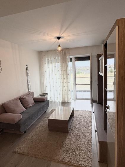 Apartament de închiriat - 1