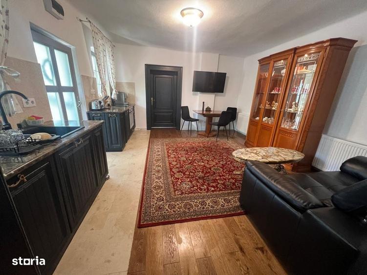 Casă cu 3 camere cu Teren 2000 Mp în Băcia