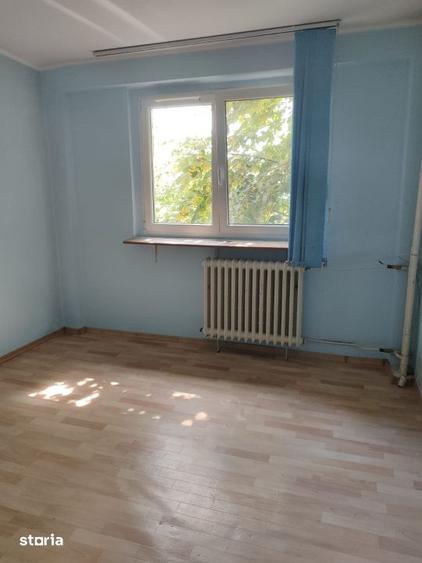 Apartament cu 2 camere semidecomandat în Pantelimon