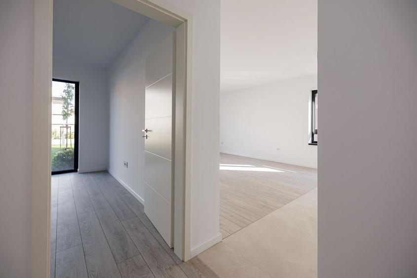 Apartament cu 3 camere decomandat în Braytim
