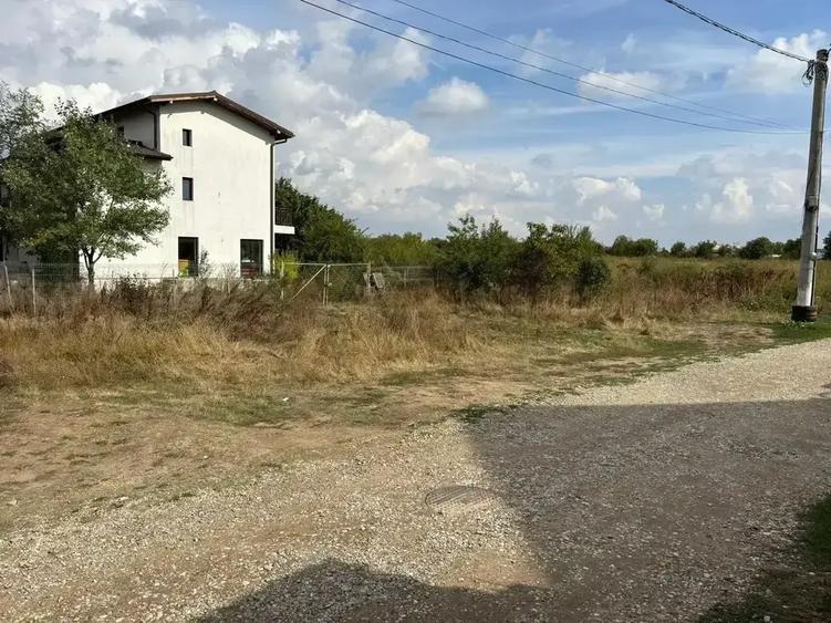 Teren intravilan de 558 mp, în Buftea