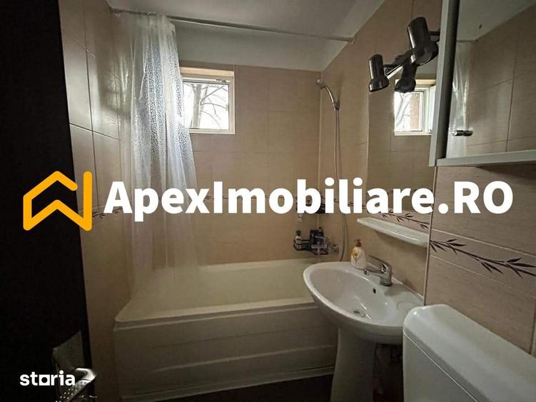Apartament cu 2 camere decomandat în Drumul Taberei