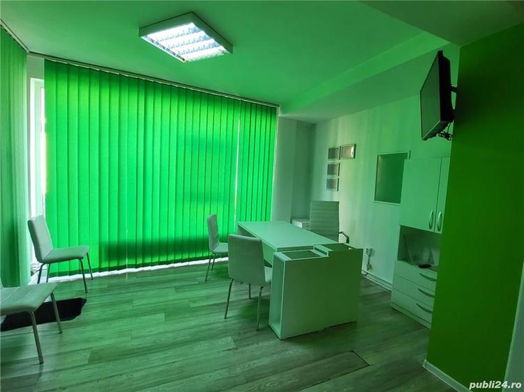 Spațiu comercial, de 150 mp, în Central