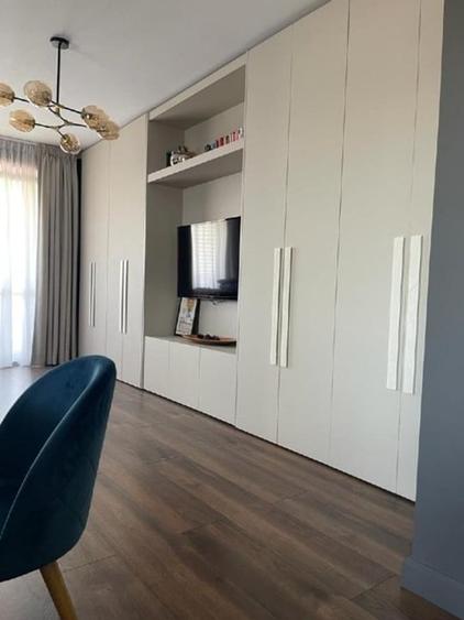 Apartament cu 2 camere semidecomandat, mobilat în Străulești