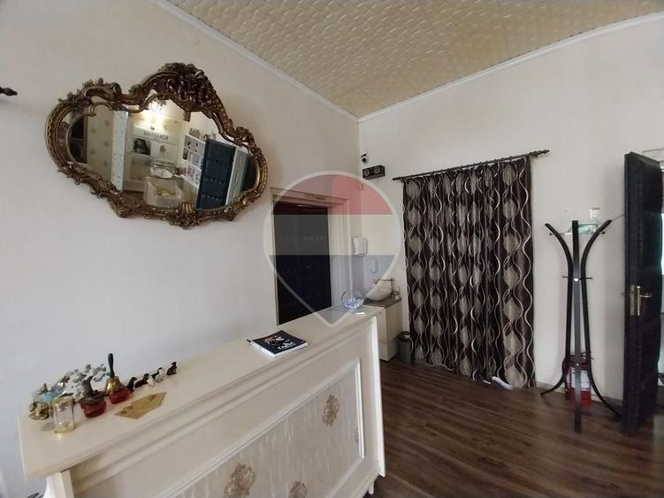 Casă individuală cu 4 camere cu Teren 1302 Mp în Ultracentral
