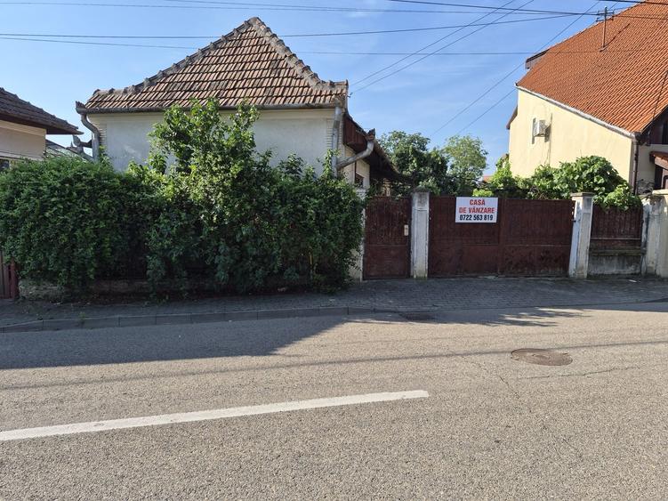 Casă cu 3 camere în Central