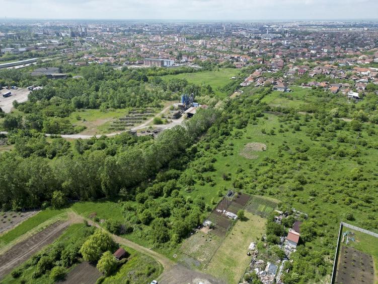 Teren Construcții intravilan de 906 mp, în Grădiște