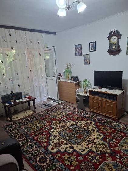 Garsonieră decomandată, mobilată în Inel II