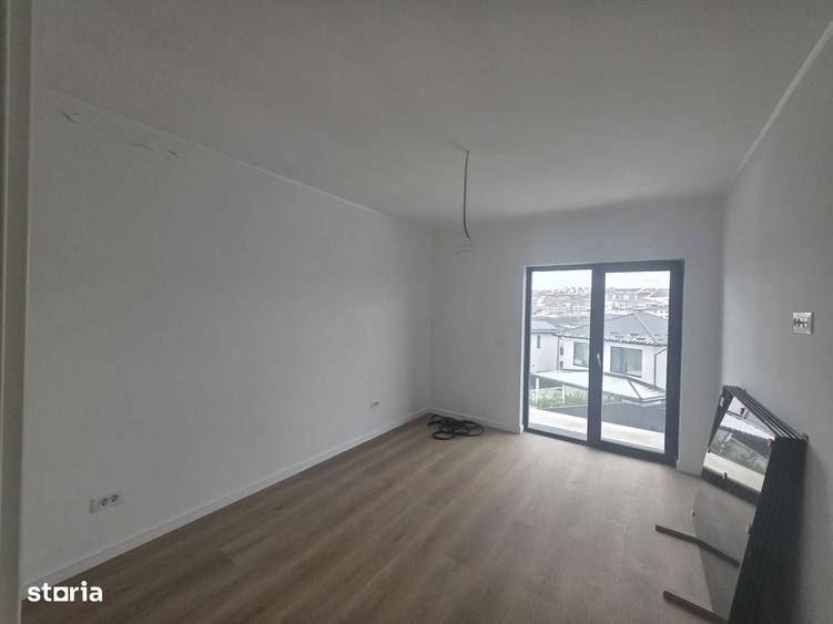 Apartament cu 4 camere în Bucium