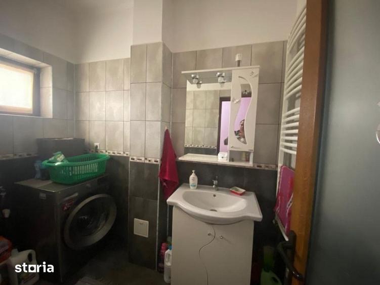 Casă cu 4 camere cu Teren 501 Mp în Sântandrei