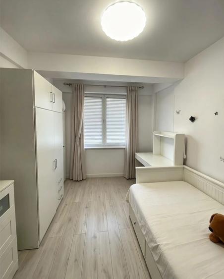 Apartament cu 3 camere decomandat în Prelungirea Ghencea