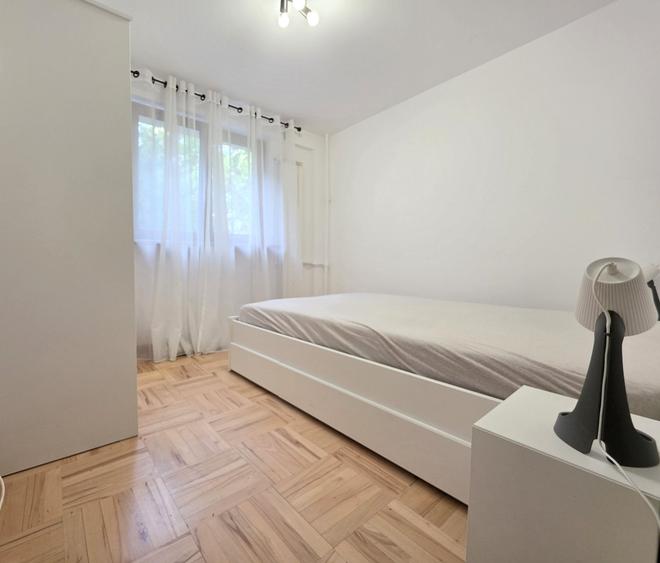 Apartament cu 2 camere decomandat în Drumul Taberei