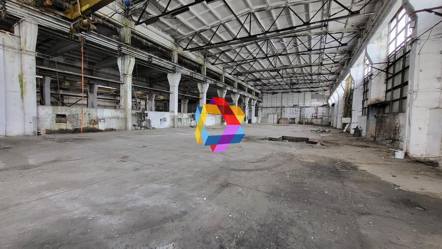 Spațiu industrial, de 3,013 mp, în Nord
