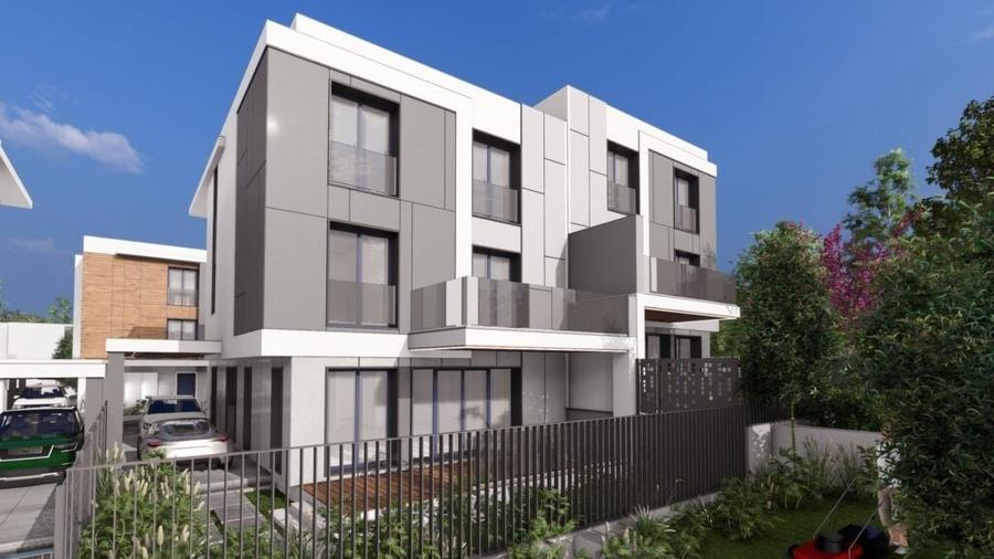 Duplex cu 6 camere cu Canalizare în 1 Decembrie 1918
