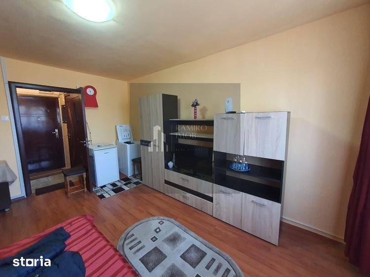 Garsonieră în Apărătorii Patriei