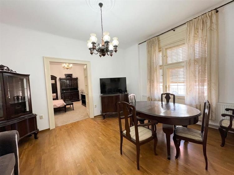RECO Apartament 3 camere Ultracentral in Oradea - 4