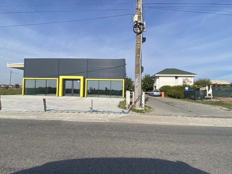 Spațiu comercial, de 140 mp, în Nord