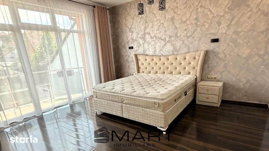 Casă cu 7 camere cu Teren 580 Mp în Ștrand