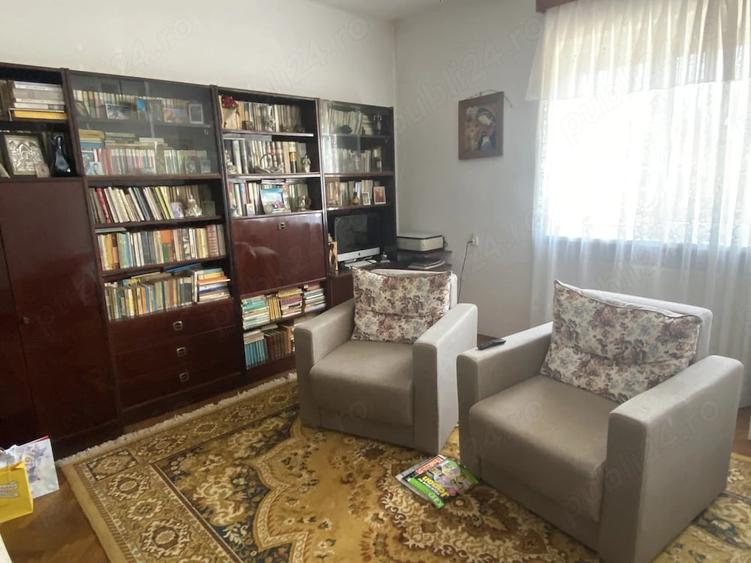 Casă cu Teren 500 Mp în Central