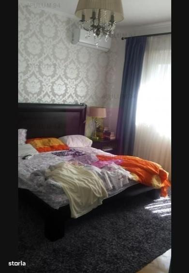 Casă cu 4 camere în Drumul Sării