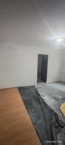 Apartament cu 2 camere nedecomandat în Malu Roșu
