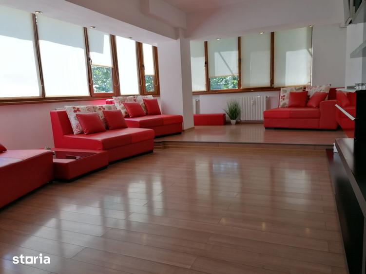 Apartament cu 3 camere, mobilat în Tomis III