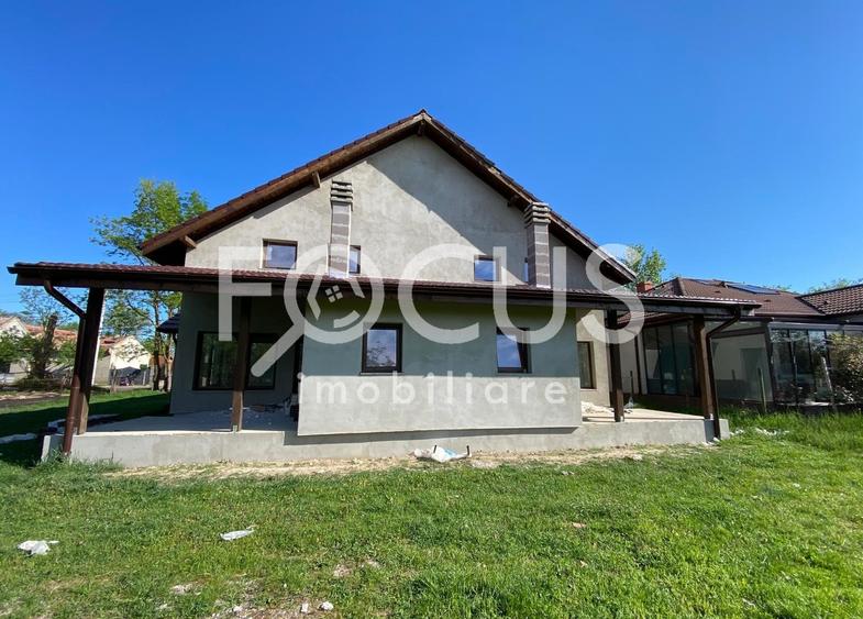 Duplex cu 4 camere cu Canalizare în Dragșina