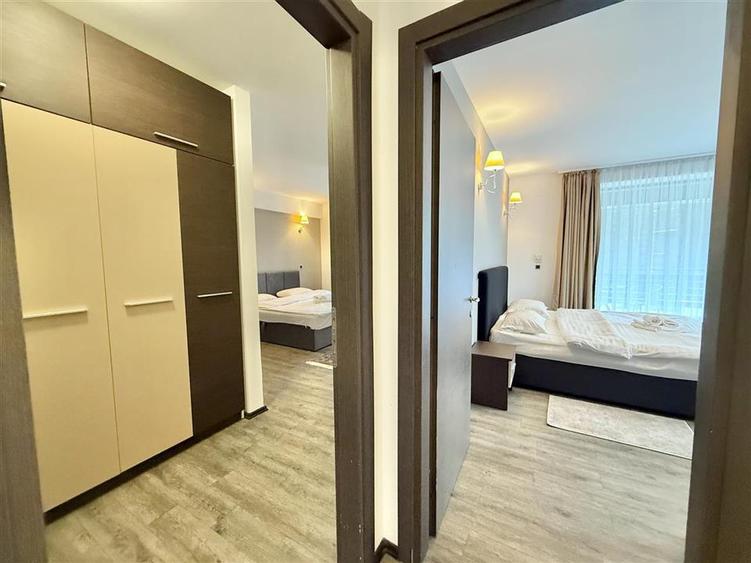 Apartament cu 3 camere decomandat, mobilat în Poiana Brașov
