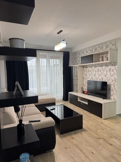 Apartament cu 2 camere nedecomandat în Olteniței