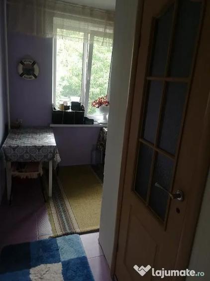 Garsonieră în Domenii