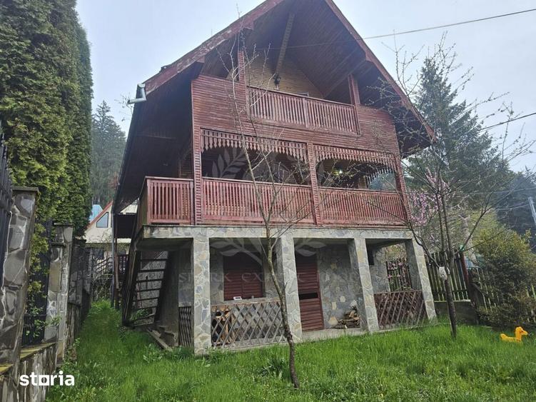Casă cu 4 camere cu Canalizare în Central