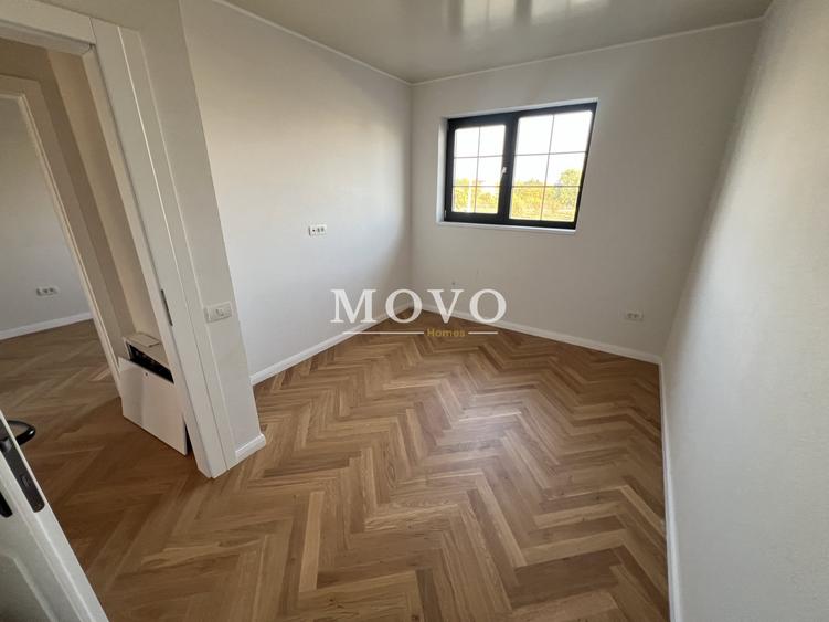 Duplex cu 5 camere cu Canalizare în Giroc