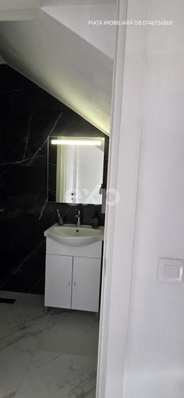 Duplex cu 4 camere cu Canalizare în Matraca