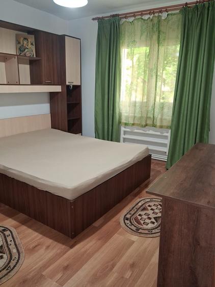 Apartament cu 2 camere decomandat în Cug