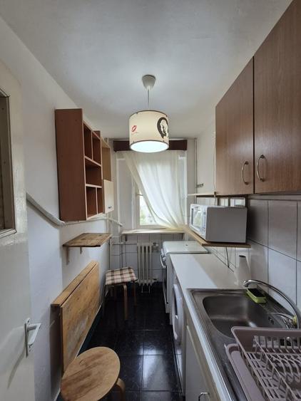 Apartament cu 2 camere decomandat în Militari