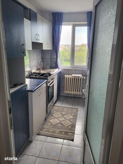 Apartament cu 2 camere în Podu Roș