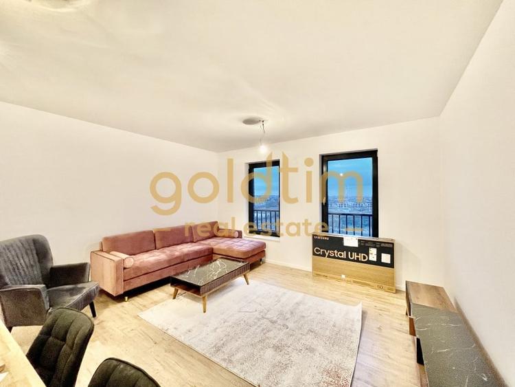 Apartament cu 3 camere semidecomandat, mobilat în Pipera