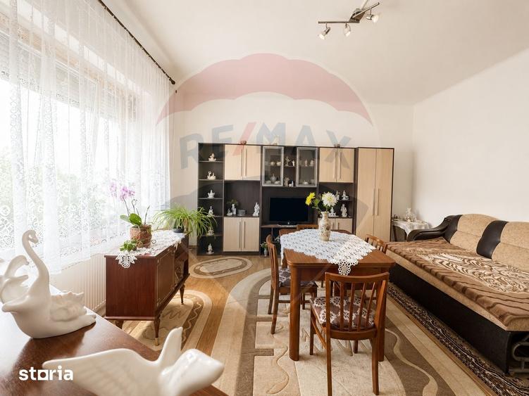 Casă cu 4 camere cu Teren 1400 Mp în Bod