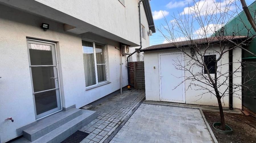 Casă individuală cu 3 camere cu Teren 150 Mp în Tunari