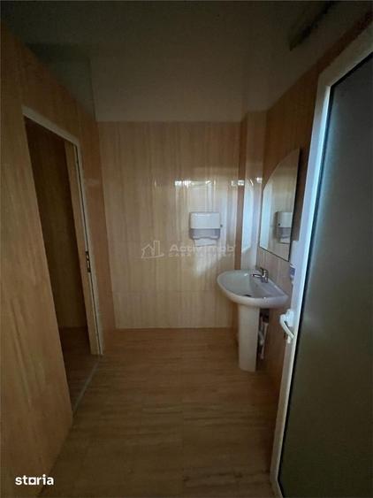 Spațiu comercial, de 260 mp, în Port