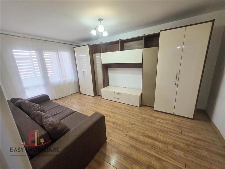 Apartament cu 2 camere decomandat în Tudor