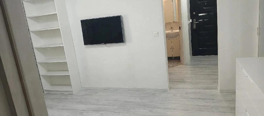Apartament cu 2 camere semidecomandat în Nord